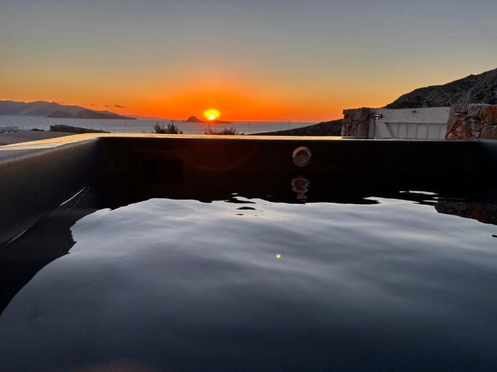 Sirokos Villa Karavostasis  Exteriör bild